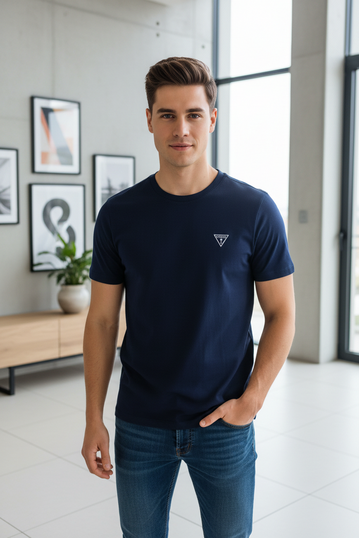 GUESS T-Shirt(FREE SF🚚)