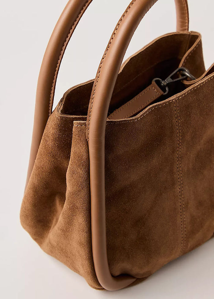 Barlow Bucket Bag - Cognac