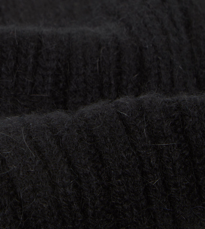 Black Geelongora Ribbed Knit Cap