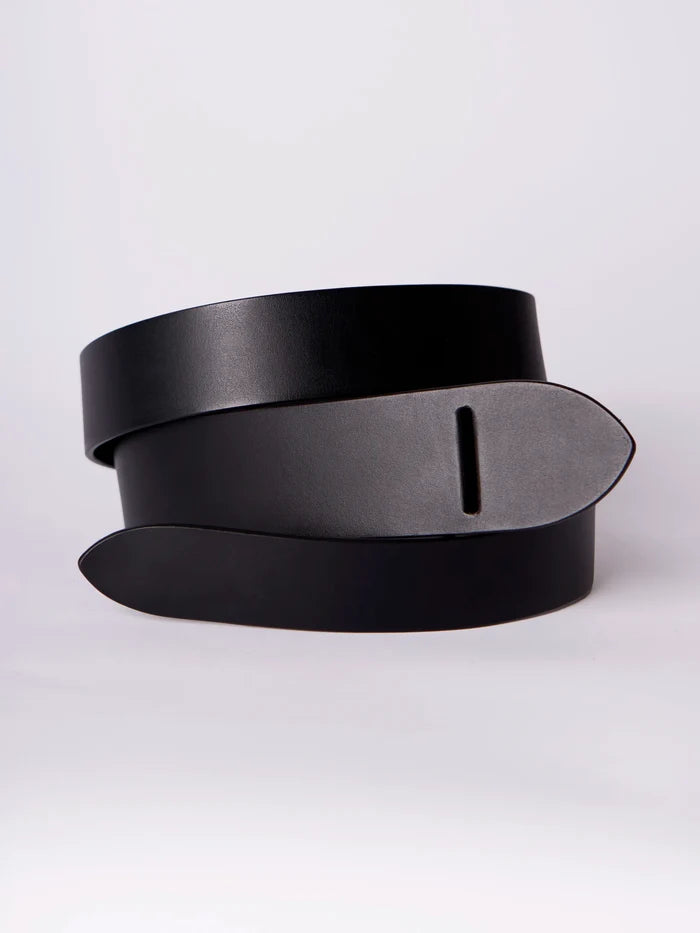 Black Knot Leather Belt