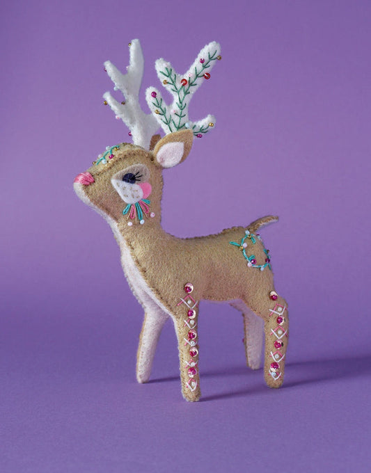 Bobbin the Deer / Reindeer Ornament Embroidery Pattern Booklet, Sewyeah