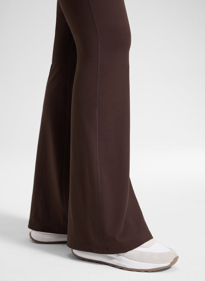 CRZ YOGA Women's Butterluxe Maternity High Rise Pocket Legging 33" Hot Fudge Brown