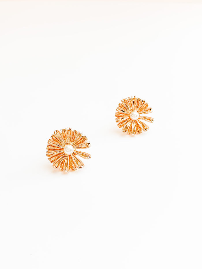 Catie earrings. Sunflowers with a pearl in the center
