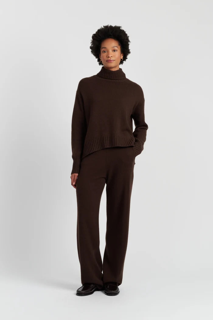 Chocolate Pure Cashmere Relaxed Rollneck Sweater