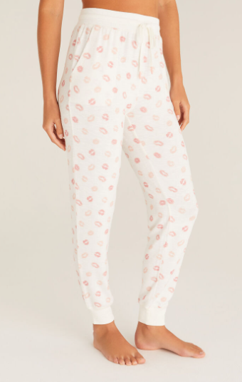 Comfy Lip Jogger