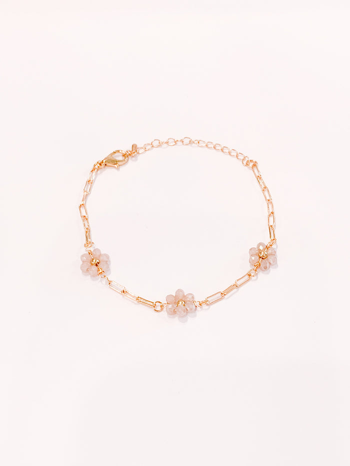 Daisy Bracelet in blush Pink