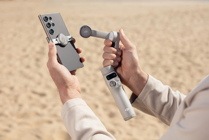 DJI OM Magnetic Phone Clamp 4 – Image 4 | DroneNerds