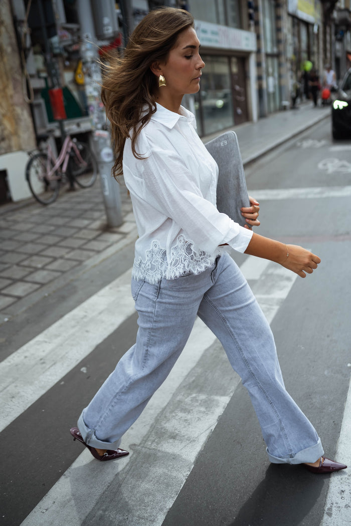 Ecru lace-trim shirt long sleeve, three quarter view