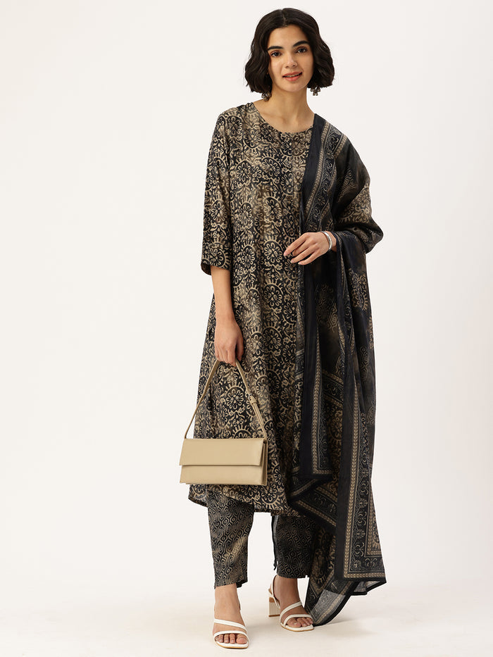 Grey Floral Printed Kurta with Trousers & With Dupatta, Grey Kurta Set, Floral Printed Kurta, Grey Floral Kurta Set, Kurta with Trousers, Kurta with Dupatta, Kurta Pant Set, Kurta Pant Dupatta Set, Printed Kurta Set, Floral Kurta Set, Women Ethnic Wear