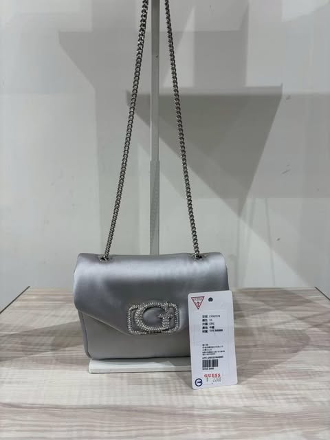 GUESS Bags((FREE SF🚚)