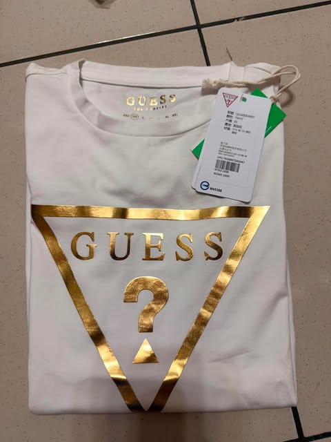 GUESS T-Shirt(FREE SF🚚)
