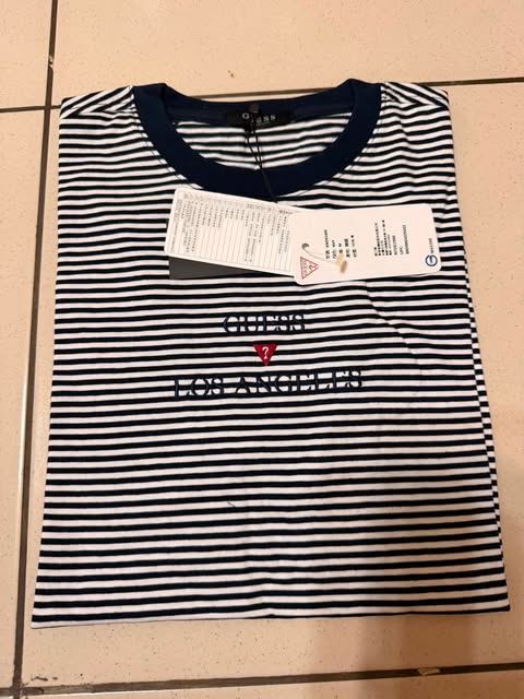 GUESS T-Shirt(FREE SF🚚)