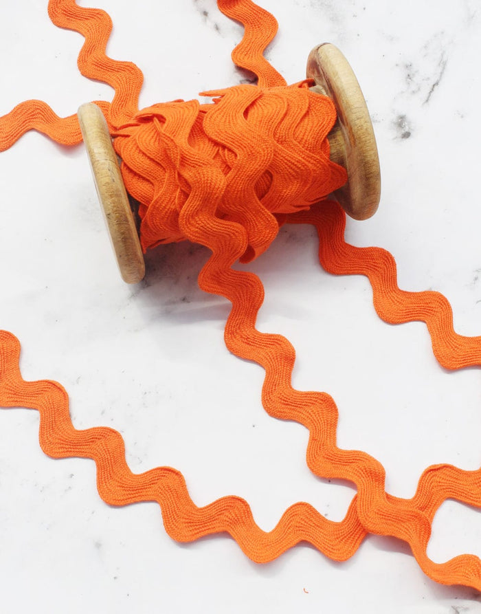 083 - Orange
