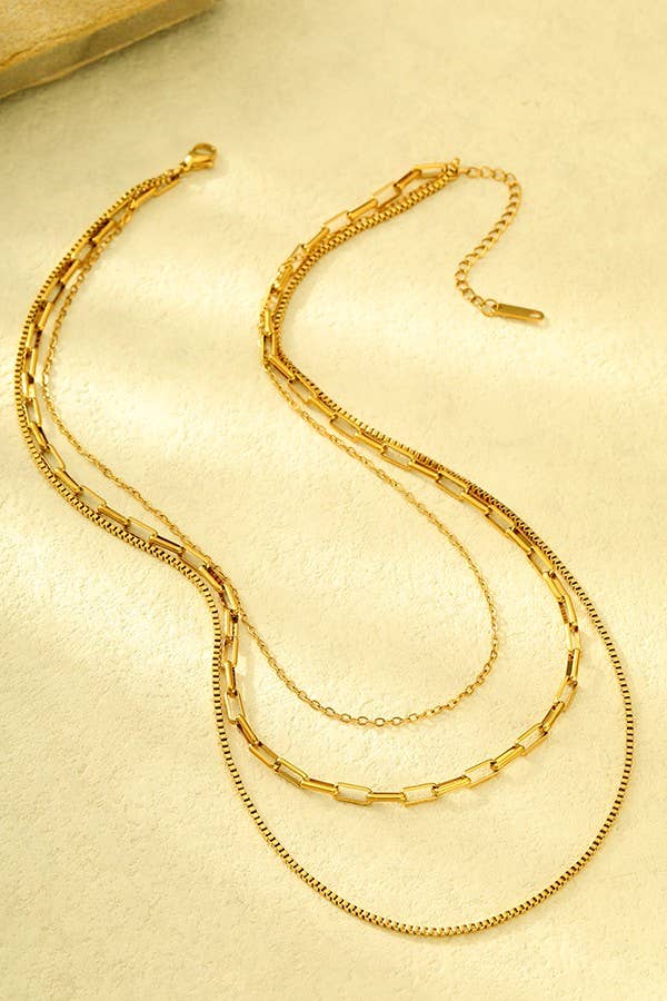 LAYERED NECKLACE-1