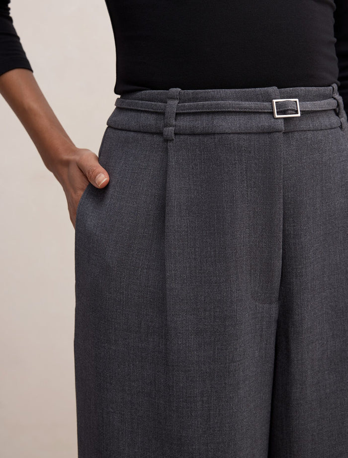 Lena Petite High Waist Wide Leg Pants Forever New