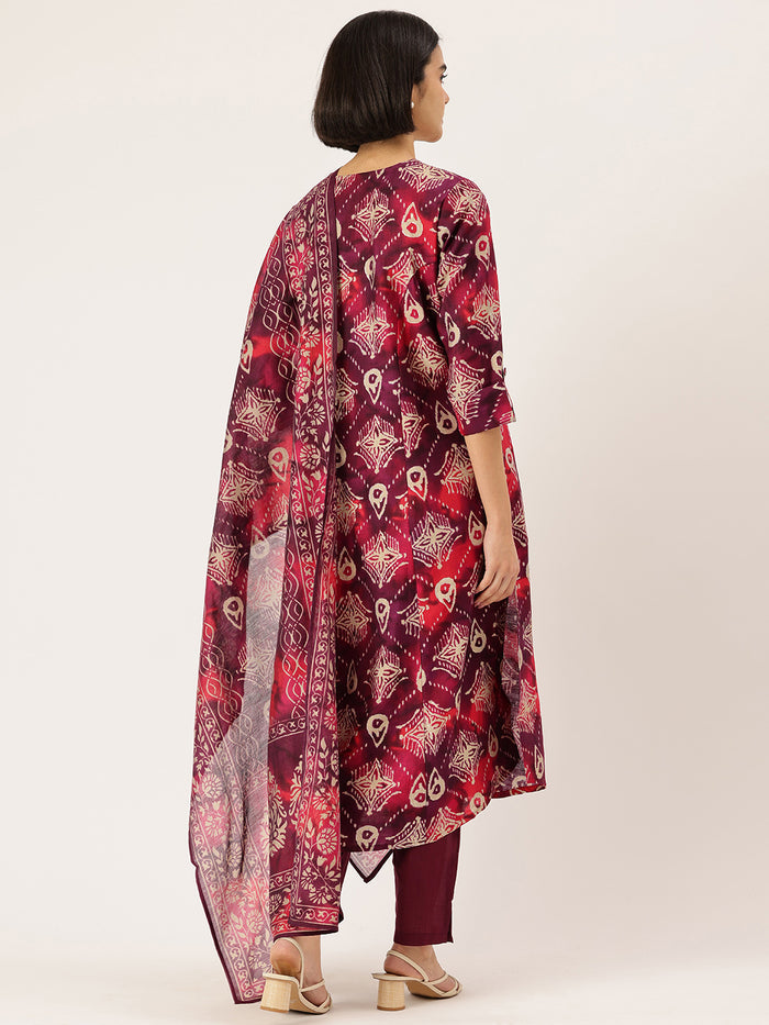 Maroon Floral Printed Roll-Up Sleeves A-Line Kurta & Trousers With Dupatta, Maroon kurta set, floral printed kurta set, A-line kurta set, kurta trouser dupatta set, women ethnic wear, Indian ethnic wear, printed kurta set, roll-up sleeves kurta set, maroon floral kurta set, festive wear for women kurta set