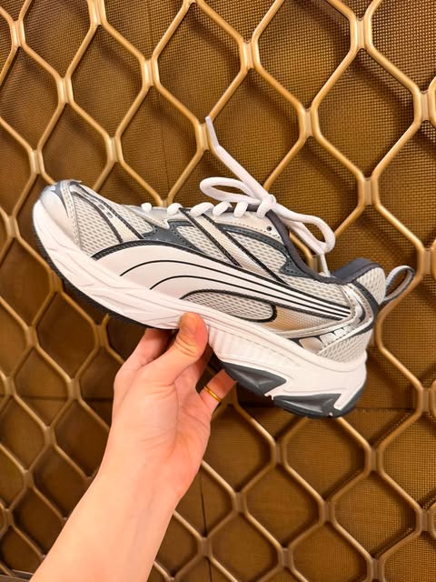 PUMA Morphic(FREE SF🚚)