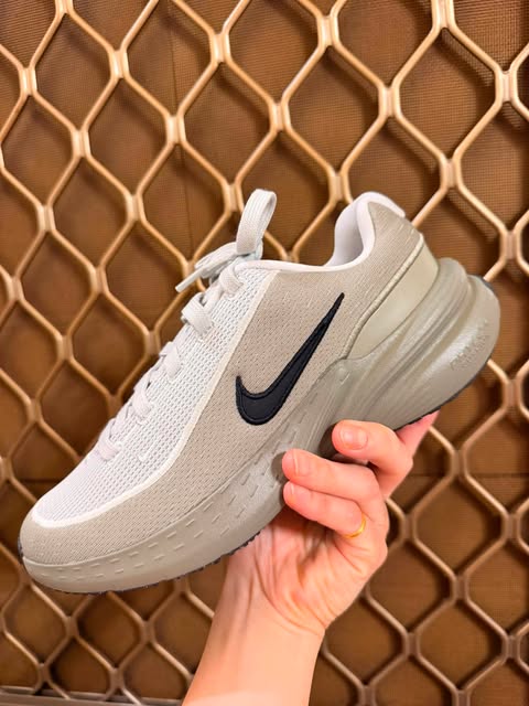 Nike Motiva(FREE SF🚚)