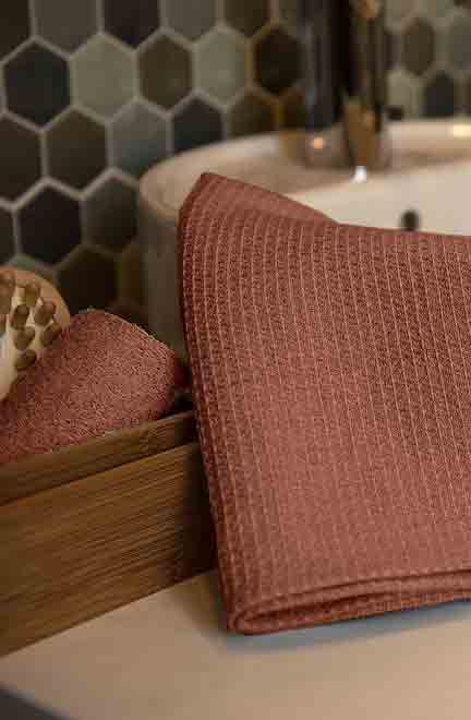Premium Cotton Waffle Bath Sheet  Towel (Burgundy) - Hinz Clothing