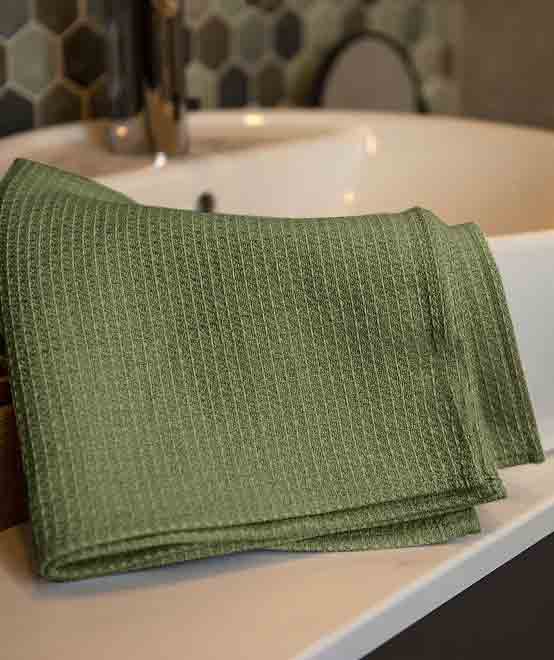 Premium Cotton Waffle Bath Sheet  Towel (Olive Green) - Hinz Clothing