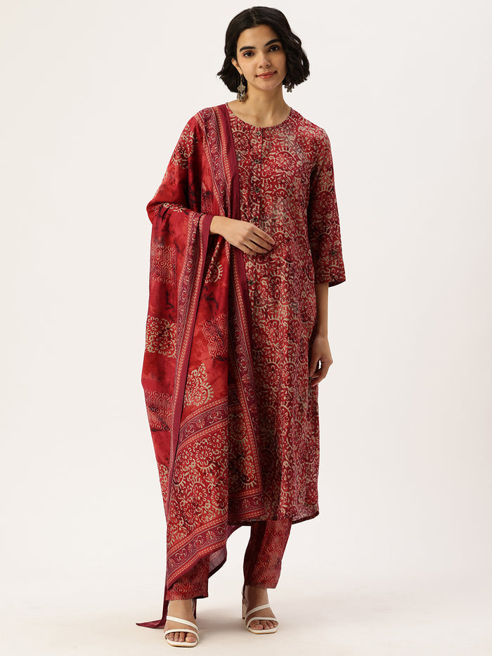 Red Floral Printed Kurta with Trousers & With Dupatta, Red Kurta Set, Floral Printed Kurta, Red Floral Kurta Set, Kurta with Trousers, Kurta with Dupatta, Kurta Pant Set, Kurta Pant Dupatta Set, Printed Kurta Set, Floral Kurta Set, Women Ethnic Wear