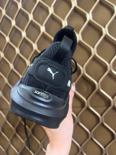 PUMA shoes(FREE SF🚚)