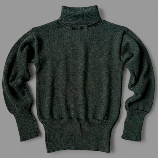 THE SUBMARINER - HEATHER GREEN