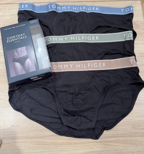 TOMMY HILFIGER Briefs(FREE SF🚚)