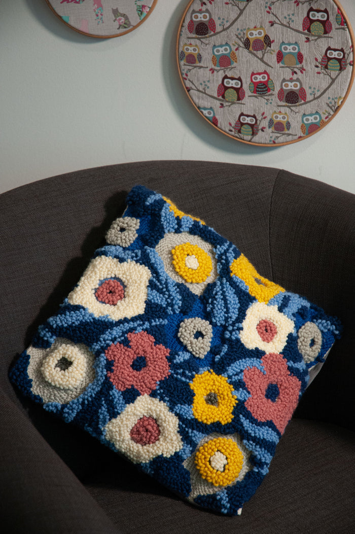 Trimits Punch Needle Kit Cushion: Modern Floral, 36x36cm, Includes Punch Needle Tool, Yarn, Fabric, Cushion Back, Instructions in Engli...
