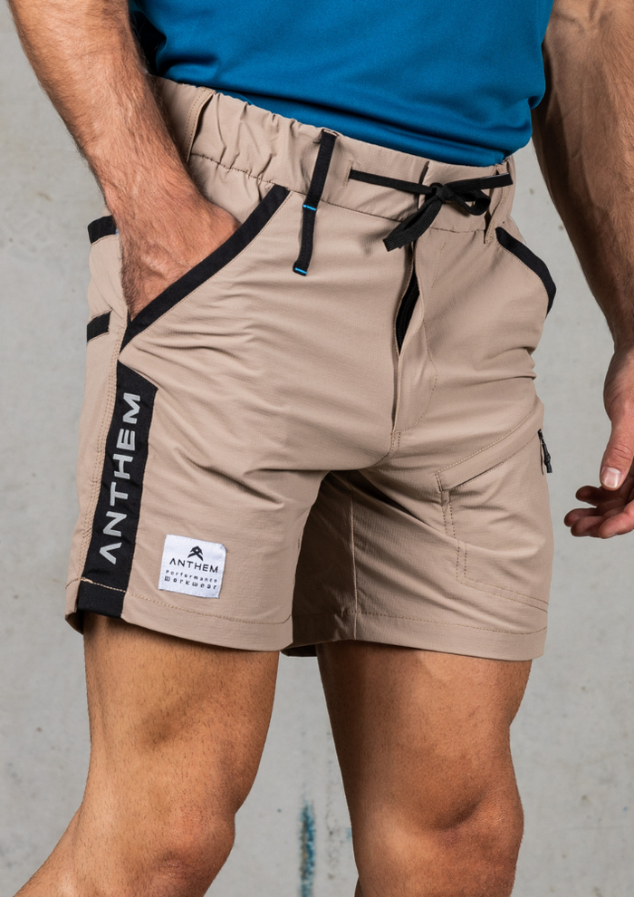 Triumph Short