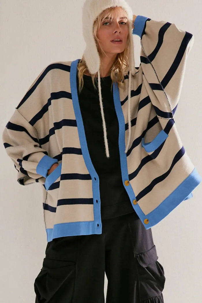 Shop White Colorblock Drop Shoulder Buttoned Loose Cardigan at eAura