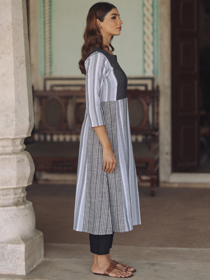 Women's Black Cotton Patchwork Straight Kurta with Trousers