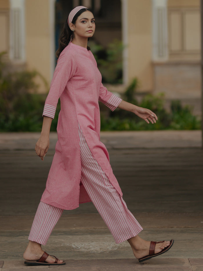 Women's Pink Cotton Mandarin Collar Kurta with Trousers